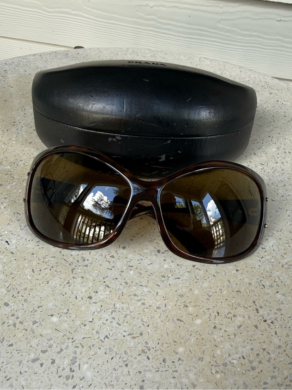 Vintage Prada Women's Tortoiseshell Sunglasses Brown Lenses with Original Case - Picture 10 of 13